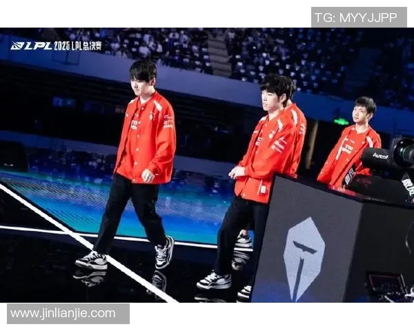 电竞数据深入探讨TES战队的比赛经验与策略揭秘助力英雄联盟职业赛场表现